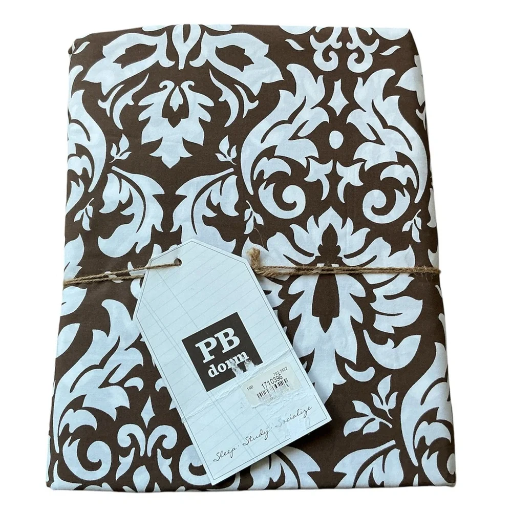 Pottery Barn Teen Dorm DAMASK Duvet Cover Size Twin / Twin XL Brown White NWT